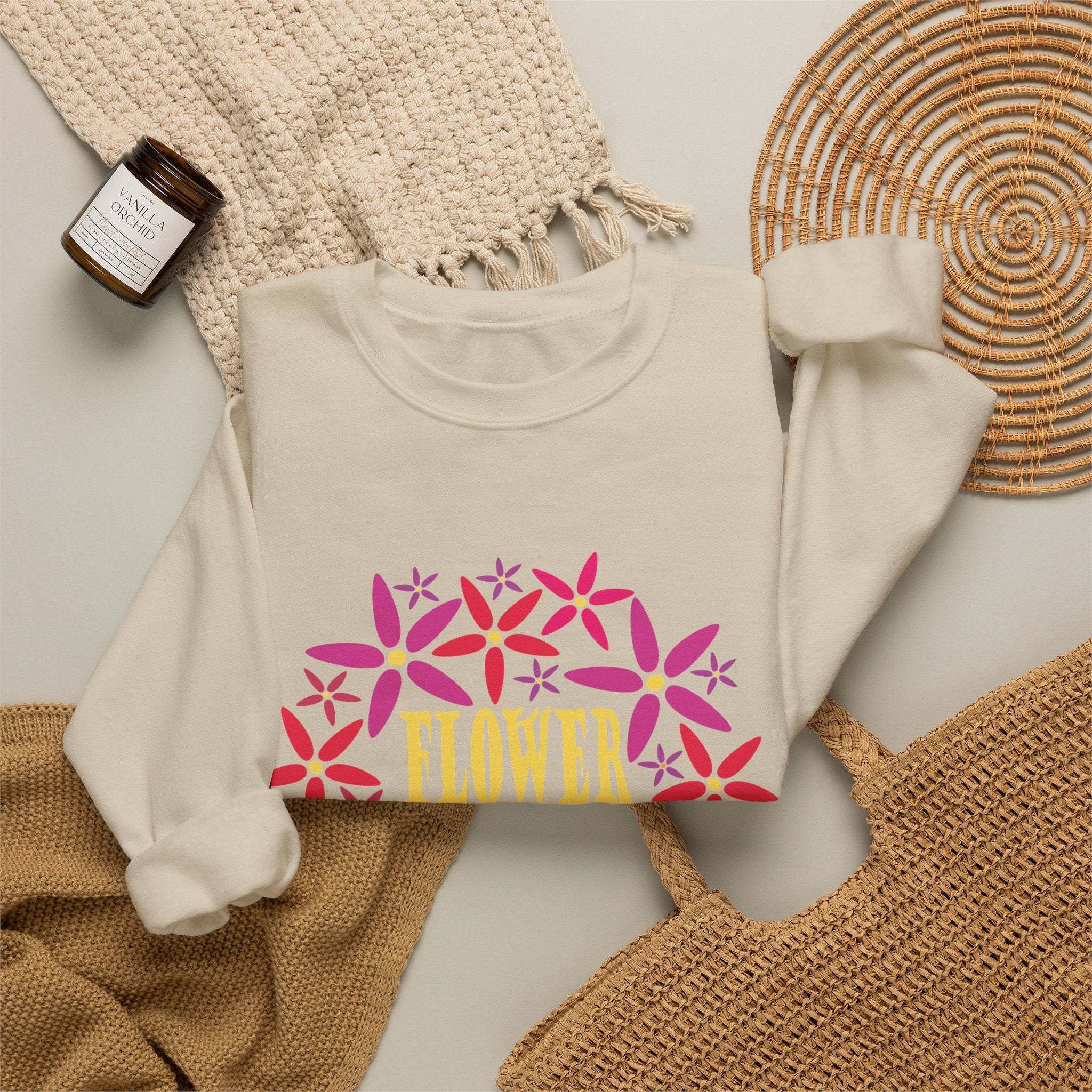 Flower Child Graphic Design Sweatshirt — Retro Floral Style